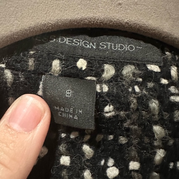 Jacket - Picture 3 of 4